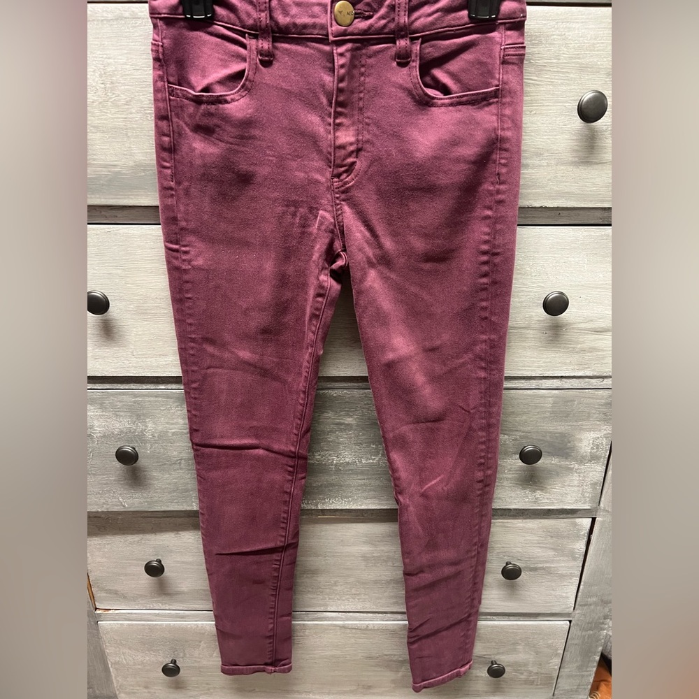 Maroon high-rise Jegging